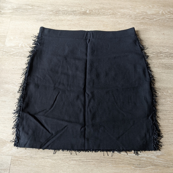 NWT Mango Black Fringe Mini Skirt Size M - Picture 3 of 6